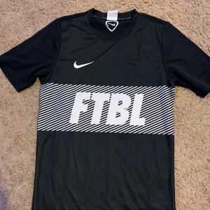 Nike futbol Tees